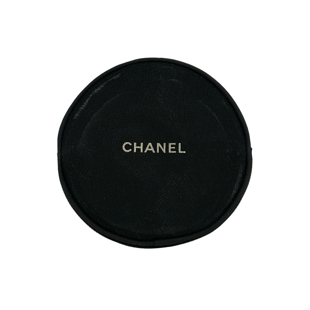 Chanel Round Cosmetic Case Bag Mesh Zipper Close Mirror